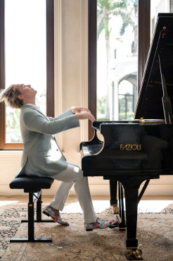 Grand Piano Series