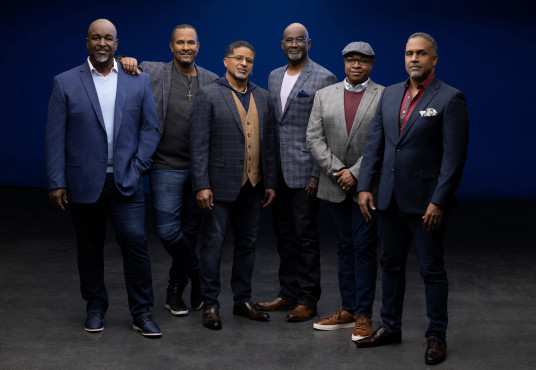 A Take 6 Holiday