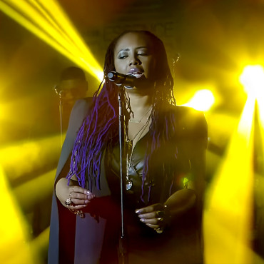 Lalah Hathaway