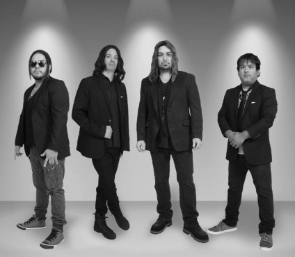 Revolucion de Amor - Tribute to Mana