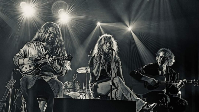 Le Grand Hommage a Led Zeppelin - Kashmir Experience