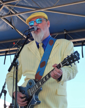 Shinyribs