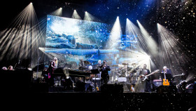 Mannheim Steamroller Christmas