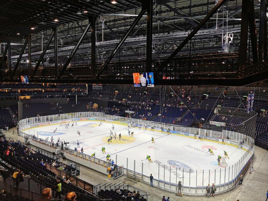 Hallenstadion — photo 2 of 4