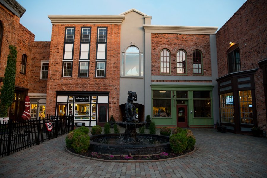 Lexington Village Theatre — photo 3 of 4