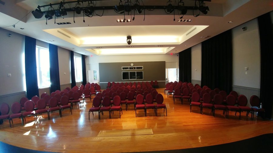 Halle Cultural Arts Center — photo 3 of 4