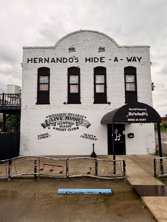 Hernando's Hide-A-Way — photo 3 of 4
