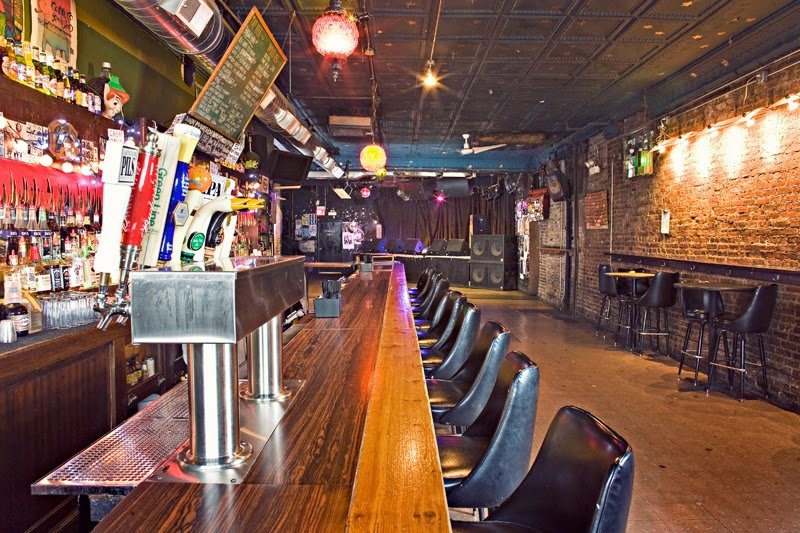 The Empty Bottle — photo 2 of 4