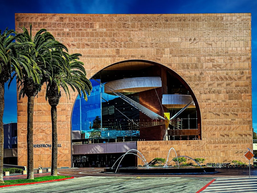 Segerstrom Center For The Arts - Segerstrom Hall — photo 3 of 4