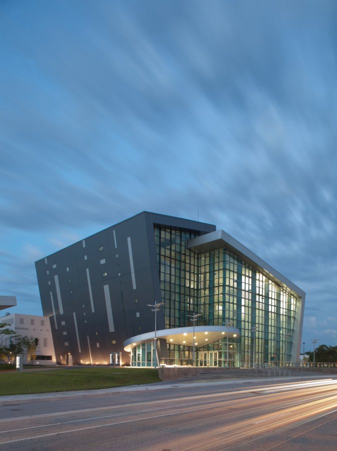 Dennis C. Moss Cultural Arts Center - Main Stage — photo 4 of 4