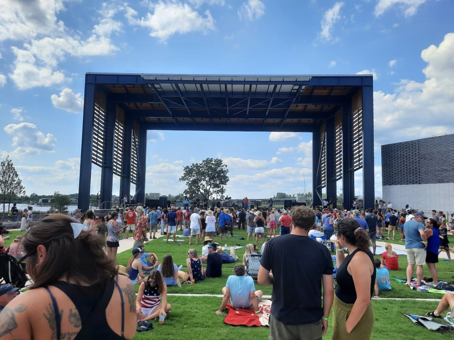 Live Oak Bank Pavilion At Riverfront Park — photo 2 of 4