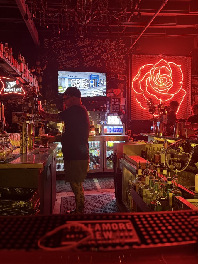 Las Rosas — photo 2 of 4