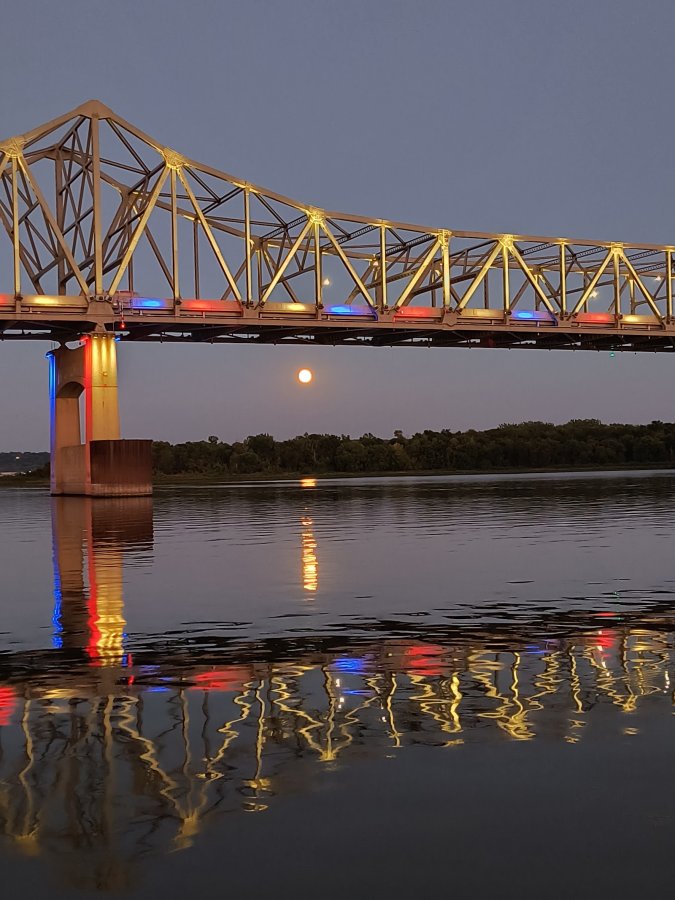 CEFCU Center Stage at The Landing - Peoria Riverfront — photo 4 of 4