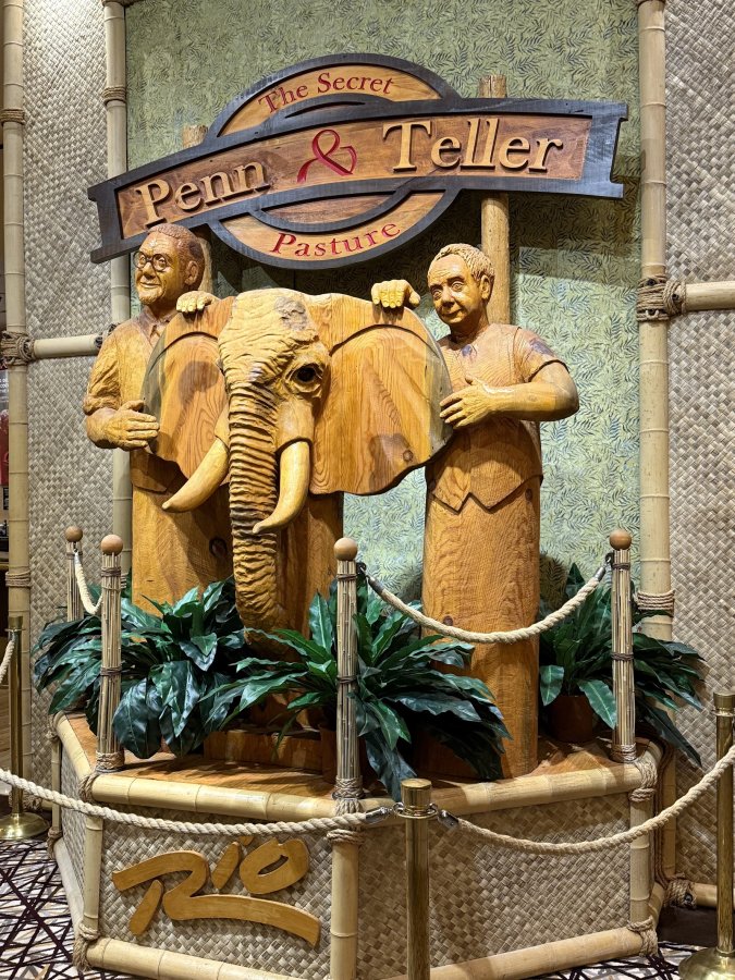 Penn & Teller Theater at Rio Las Vegas — photo 2 of 4