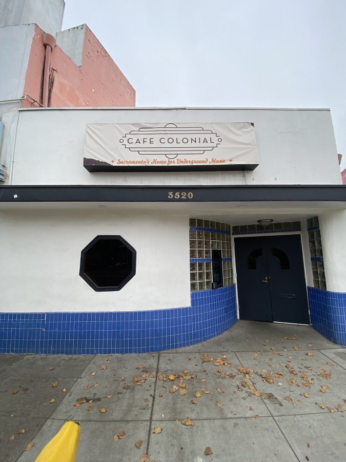 Cafe Colonial — photo 4 of 4