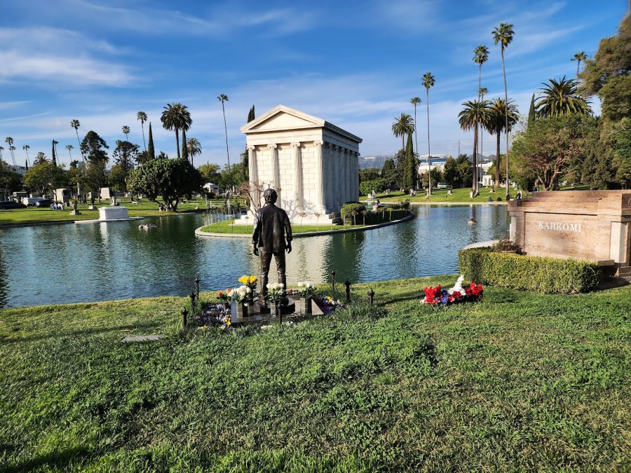 Hollywood Forever Cemetery — photo 3 of 4
