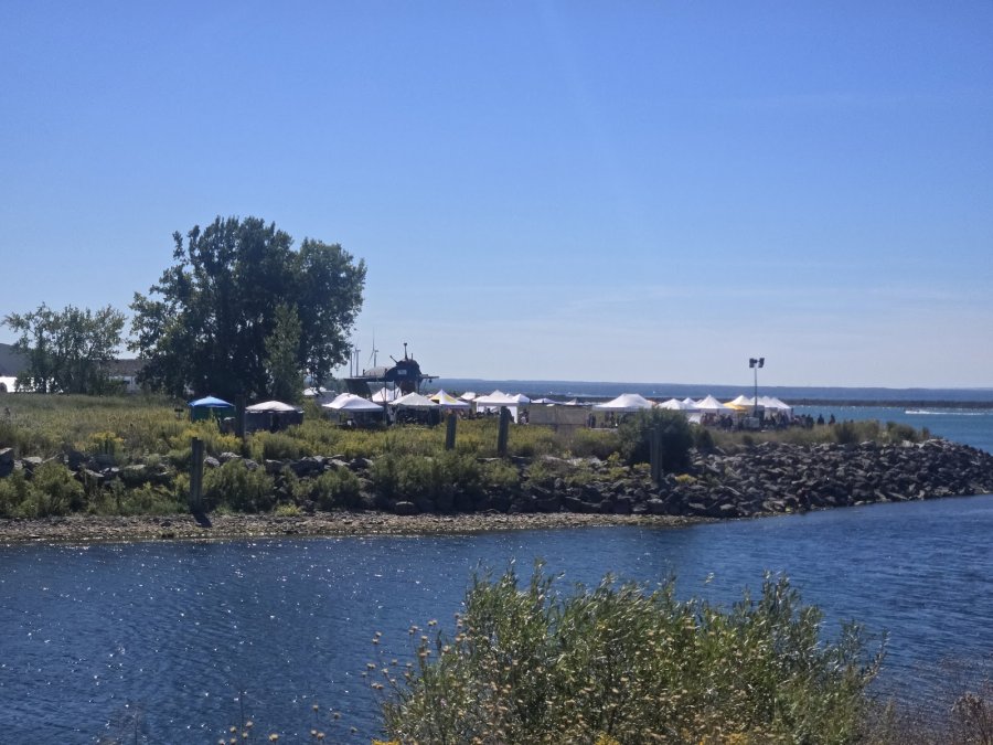 Outer Harbor Live at Terminal B — photo 3 of 4