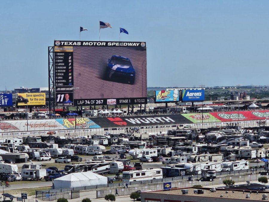 Texas Motor Speedway — photo 4 of 4