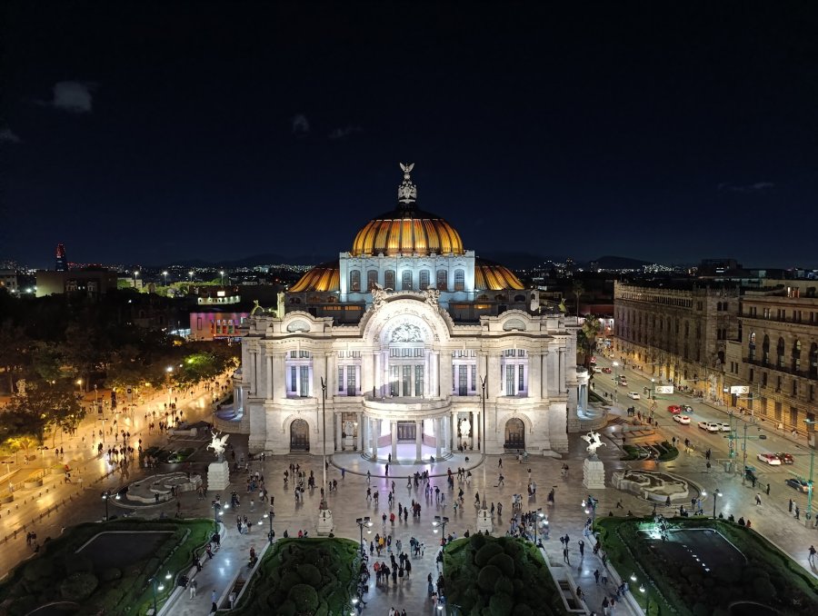 Palacio De Bellas Artes — photo 2 of 4