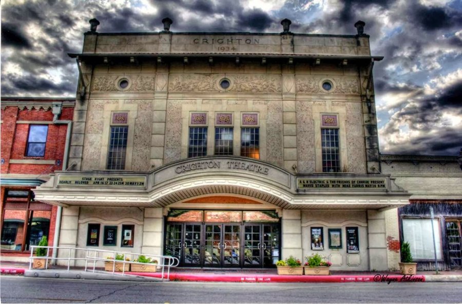 Crighton Theatre — photo 2 of 4