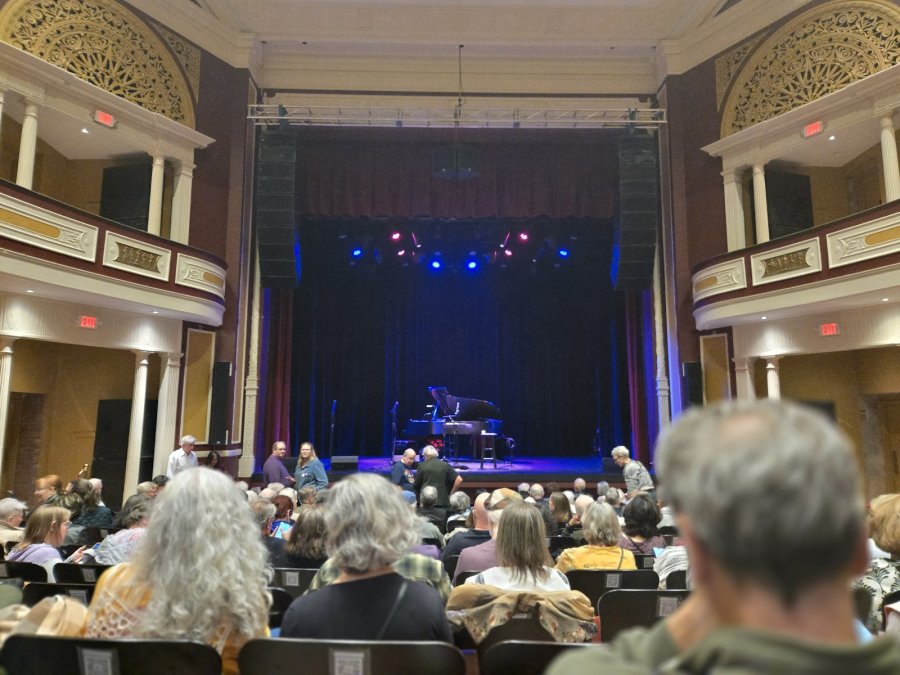 Flagstar Strand Theatre For The Performing Arts — photo 4 of 4