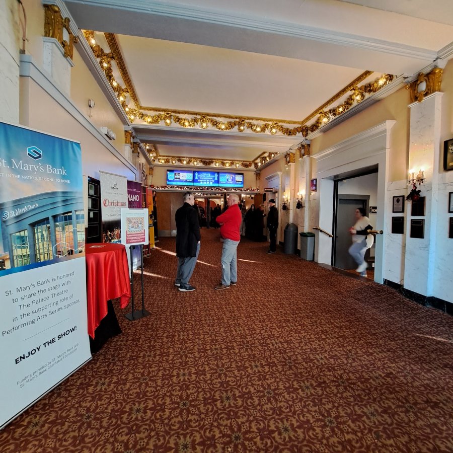 Palace Theatre — photo 3 of 4