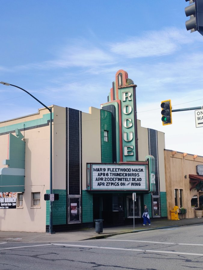 Rogue Theatre — photo 2 of 4