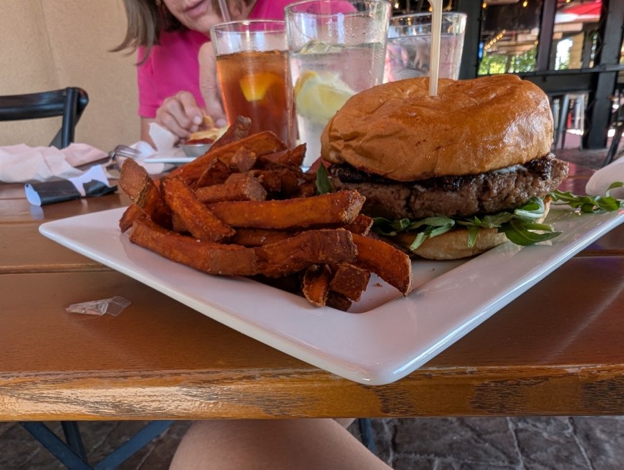 Brues Alehouse Brewing Company — photo 4 of 4