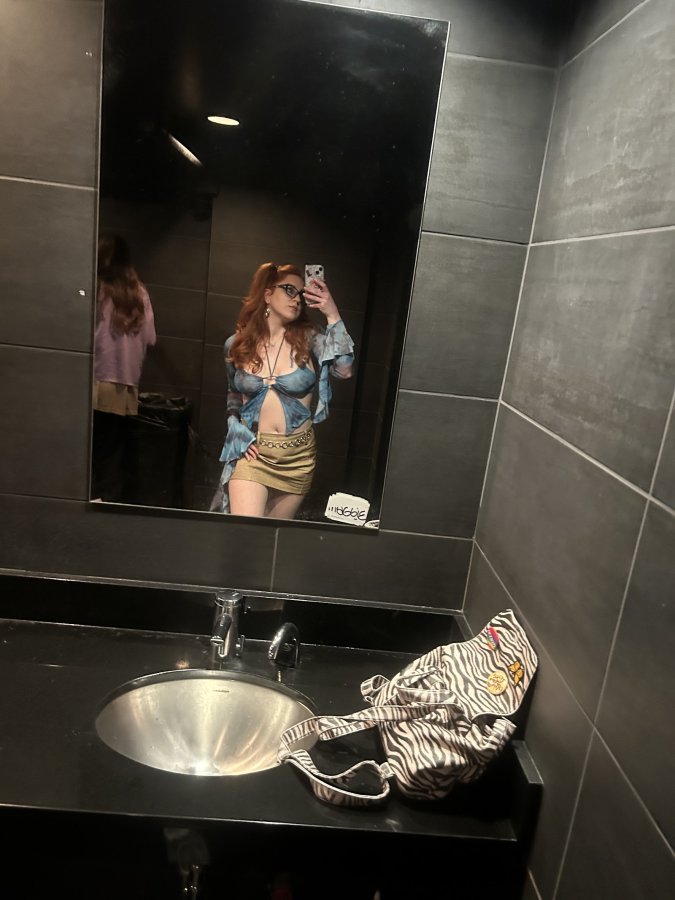 Smoke & Mirrors — photo 4 of 4
