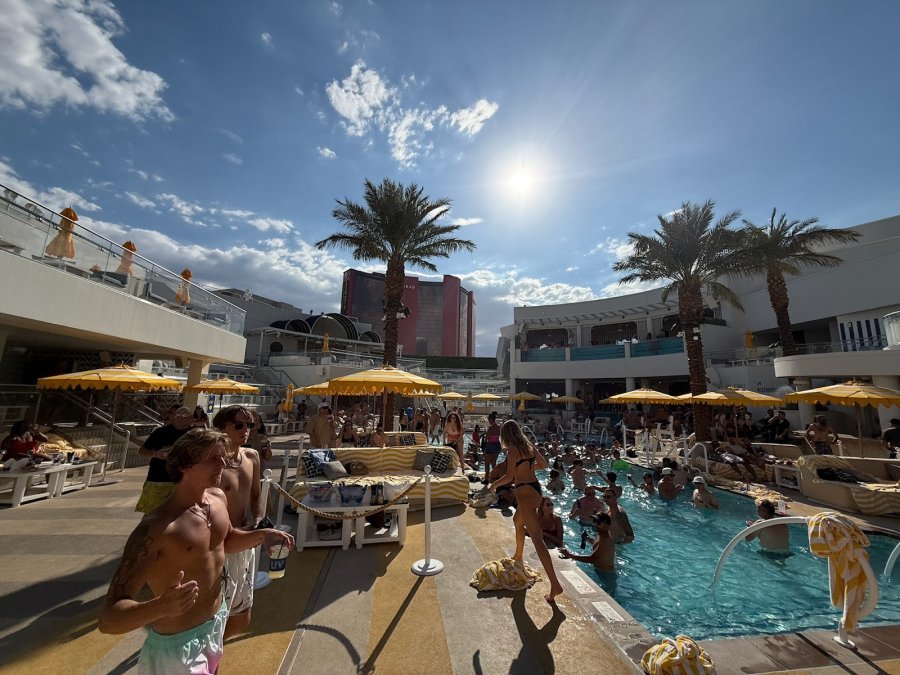 LIV Beach At Fontainebleau