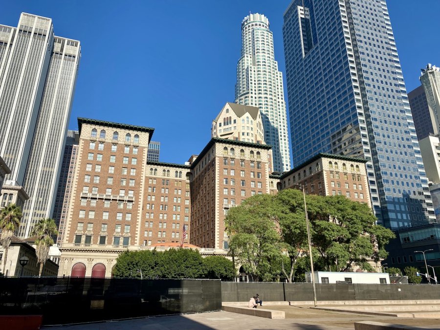 Pershing Square — photo 2 of 4
