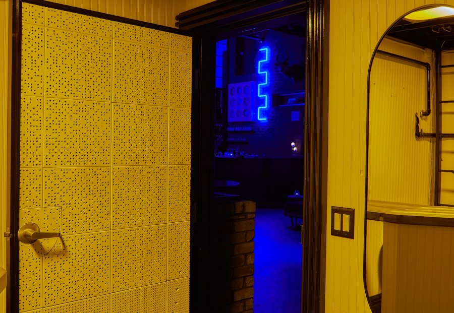 The Blue Room — photo 4 of 4