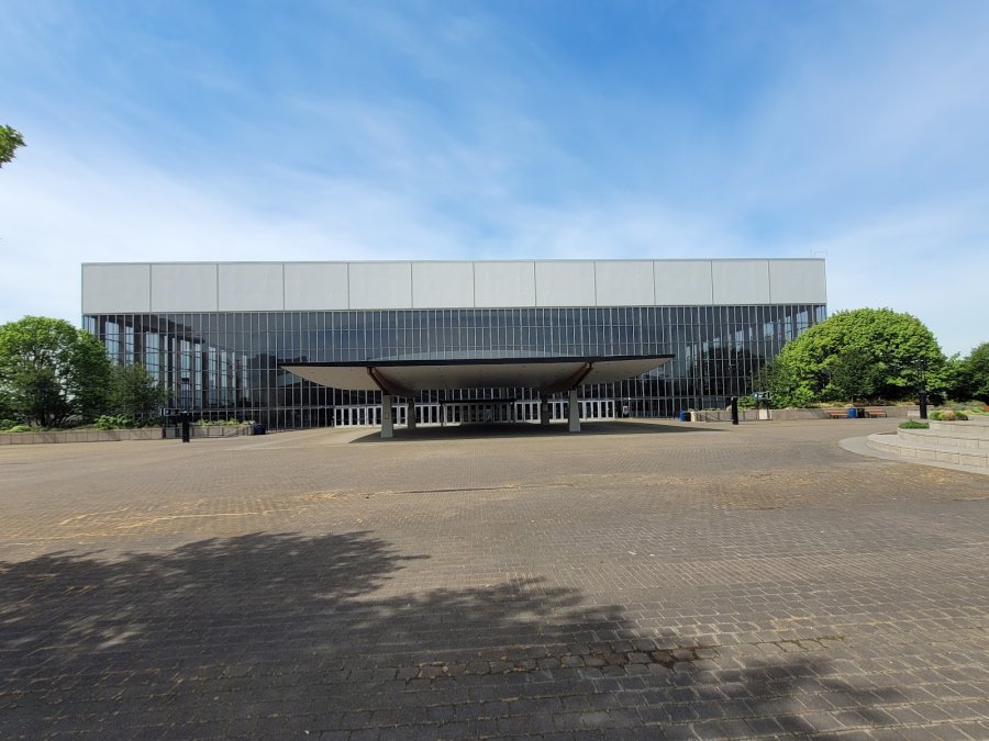 Portland Veterans Memorial Coliseum — photo 2 of 4