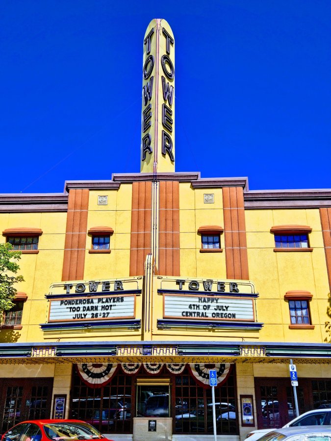 Tower Theatre — photo 2 of 4