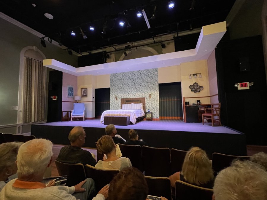 Robert Shackleton Playhouse — photo 3 of 4