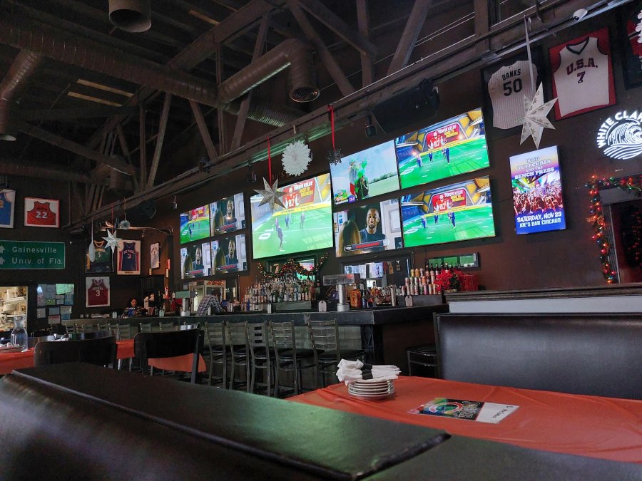 Joe's Bar On Weed St. — photo 3 of 4