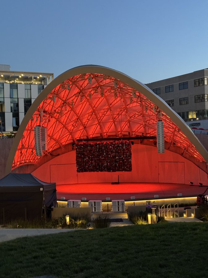 Epstein Family Amphitheater — photo 4 of 4