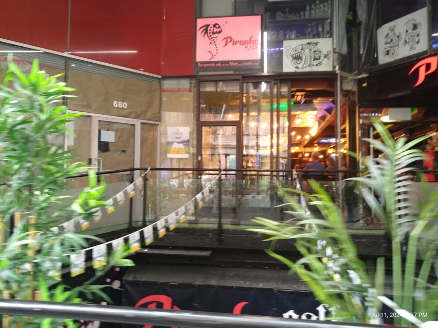 Piranha Bar — photo 4 of 4