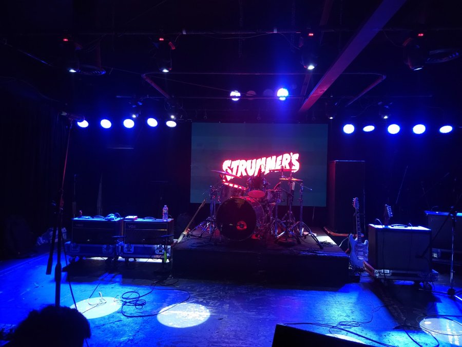 Strummer's — photo 3 of 4