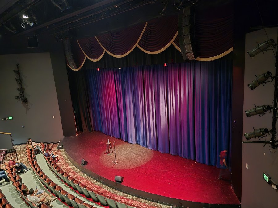 Aurora Theatre — photo 3 of 4