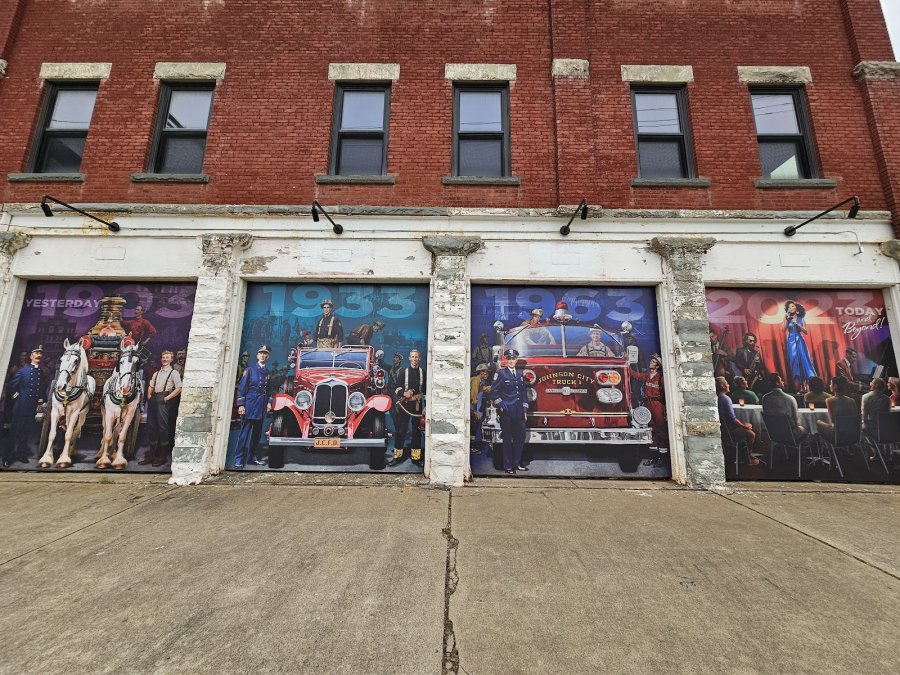 The Schorr Family Firehouse Stage — photo 3 of 4