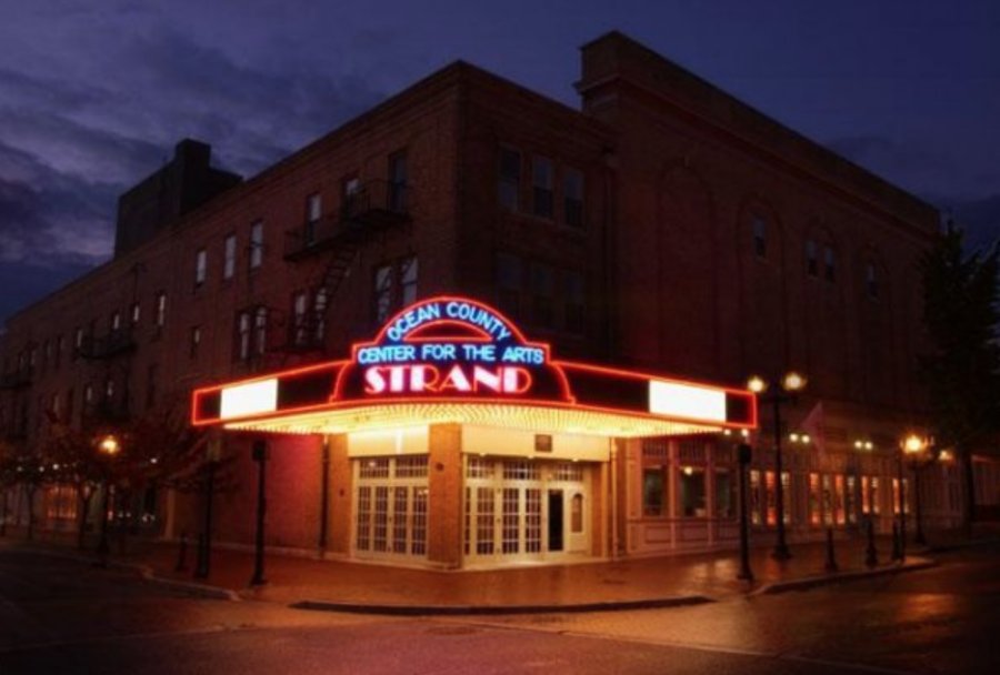 Strand Theatre — photo 4 of 4