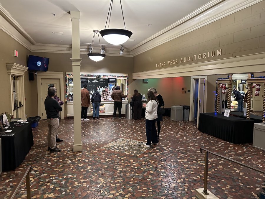 Wealthy Theatre — photo 3 of 4