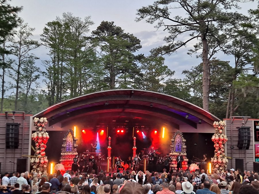 Greenfield Lake Amphitheater — photo 2 of 4