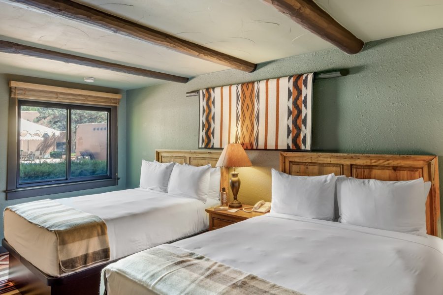 The Marigold Room at Hotel Glorieta — photo 2 of 4