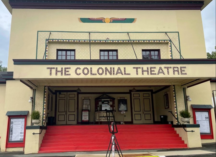 Colonial Theatre — photo 2 of 4