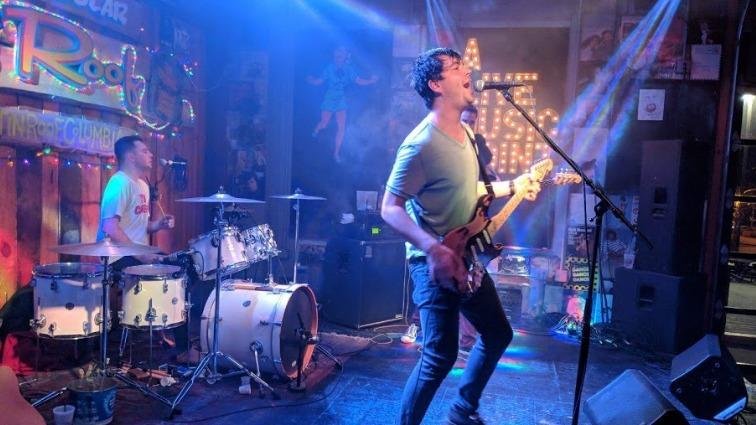 The Senate at Tin Roof — photo 3 of 4