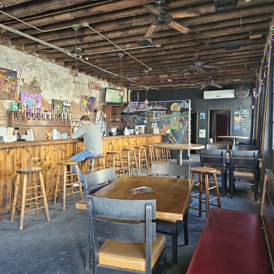 The Den at The Howlin Wolf — photo 3 of 4