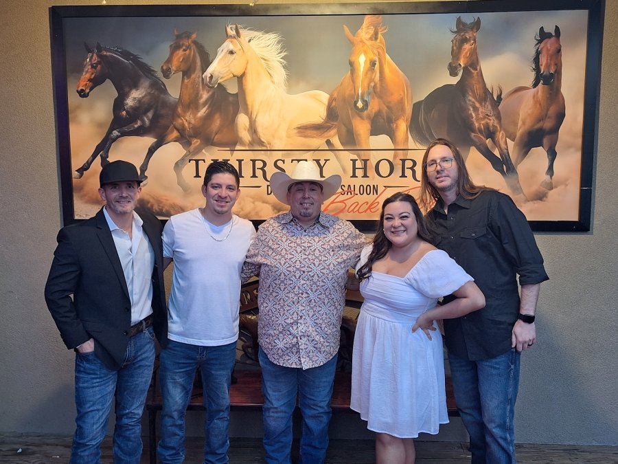 Thirsty Horse Saloon — photo 3 of 4