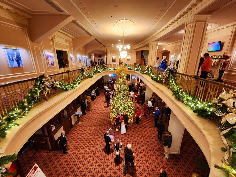 Hilbert Circle Theatre — photo 3 of 4